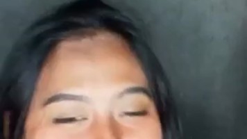 Nalyas Sepong Kontol Rakus Banget